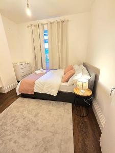 2bedroom Raynes Park London 30min to Central London Family Friendly