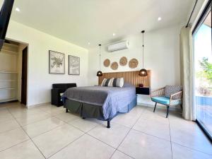 Casa de lujo- Vista- Piscina- La Libertad