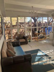 Santorini house y Santorini house 2