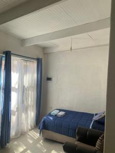 Santorini house y Santorini house 2