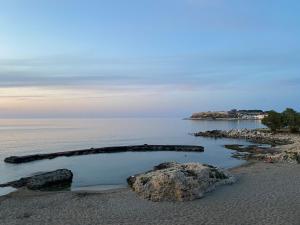 Eftihia Apartments by the sea