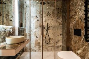 Raffaello Moscova Golden House