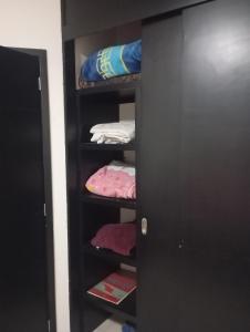 Cuarto amueblado