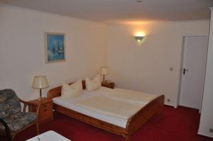 Triple Room room in Hotel-Café Kampe