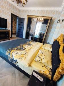 Марсель 2 к возле моря