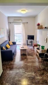 Between Two Metro Stops Apartment