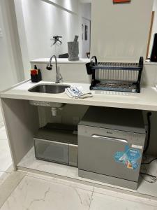 Apartamento espaçoso de 1 quarto em Copacabana