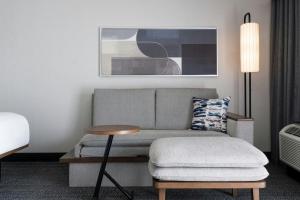 Courtyard Cleveland Beachwood