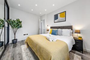 5BRI Fast Wi-FiI Free ParkingIWembley Stadium