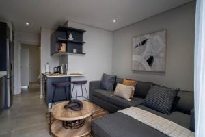 SONRIELE luxury apartments at 262 Florida Road