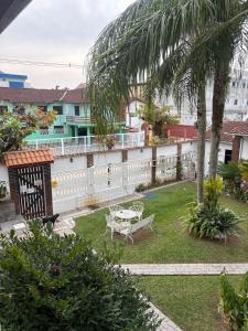 Apartamento 100 metros da praia