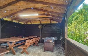 Beautiful Home In Sarbinowo With Wifi