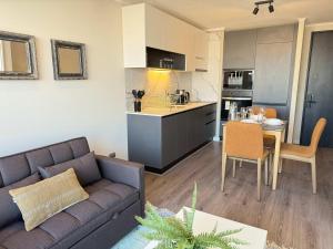 HOM I En Nunoa Cercano al Metro Irarrazaval 1D1B SEMI1213