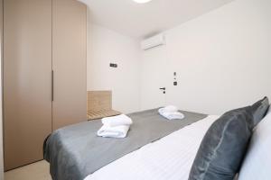 Apartments by the sea Privlaka, Zadar - 24834