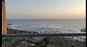 شقة في جوهرة داماك جدة