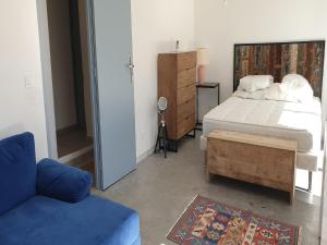 Villas Villa in Lorgues with Private Pool : photos des chambres