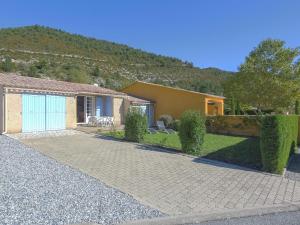 Villa in Castellane near Lake and Forest