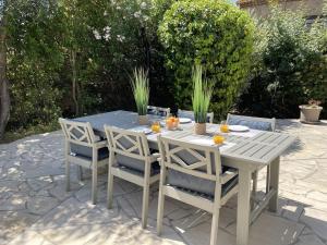 Villas Villa in Saint-Couat with Private Pool : photos des chambres