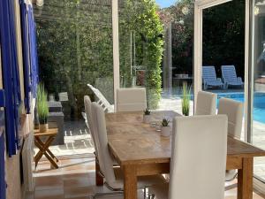 Villas Villa in Saint-Couat with Private Pool : photos des chambres