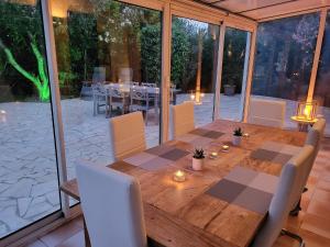 Villas Villa in Saint-Couat with Private Pool : photos des chambres