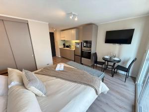 HOM I WiFi AA 4 minutos del Metro Santa Lucia