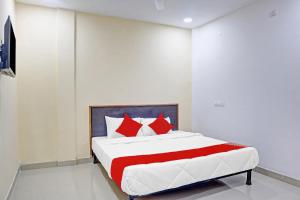 Hotel O AMS Elite Residency