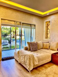 Vue mer et piscine, appartement de prestige