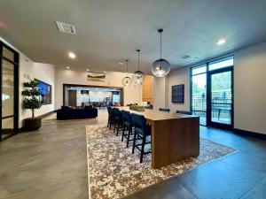 The Domain Spot | Chic & Central in North ATX