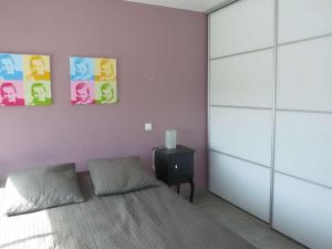 3 Pièces avec Grande Terrasse, Piscine et Parking, à 100m de la Plage - FR-1-328-272