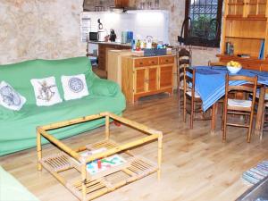 Holiday Home in Catalonia near Cala Pedrosa Beach