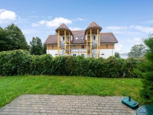 Lakeside Lipno Holiday Stay