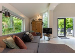 Holiday Home in Dishoek near Beach & Dunes