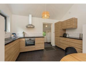 Holiday Home in Dishoek near Beach & Dunes