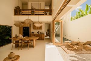 COZ Bali Boutique Villas walking distance to Padang Padang Beach