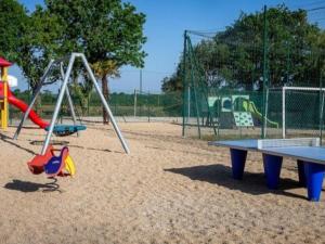 Campings Mobil-home PMR avec Terrasse a Bretignolles-sur-Mer, 4 personnes - API-1-52-327 : photos des chambres