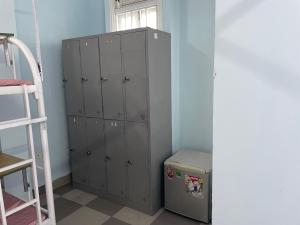 Cozy Dormitory House