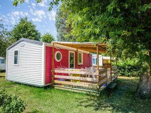 Mobil-home pour 6 personnes avec terrasse - API-1-52-655