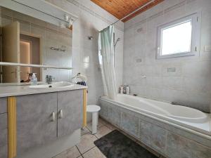 Villa calme proche plage à La Faute-sur-Mer - FR-1-476-246