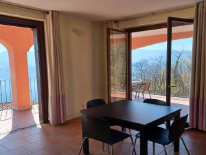 Apartment in Oggebbio with Lake Maggiore Views