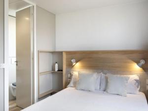 Mobil-home avec Terrasse - 5 personnes - API-1-52-462