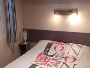 Campings Mobil-home confortable avec terrasse a Saint-Maime - API-1-52-552 : photos des chambres