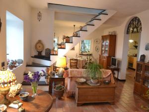 Peaceful Villa Stay in Rapallo