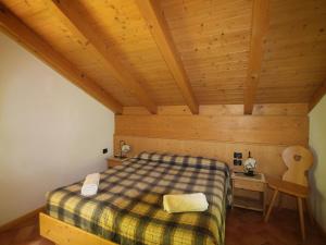 Holiday Home in Caldes near Ski Lift