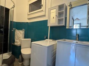 Charmant studio rénové en centre-ville, balcon, animaux acceptés, Wifi - FR-1-555-118