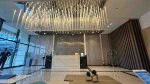 Parksuites Stylish 1Br Balcony near Uptown Mall