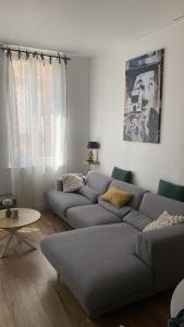 Appartements Maison centre ville cirque : Appartement 1 Chambre