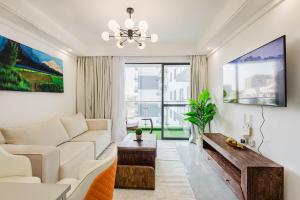 Cozy one bedroom in Westlands with Pool, View and Gym, Close proximity to Sarit Centre and Westgate Mall