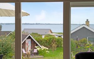 Lovely Home In Faaborg With Wifi