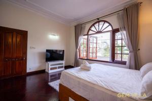 Gem Villa 10 - 5 Big Bedroom Big Pool Big Garden