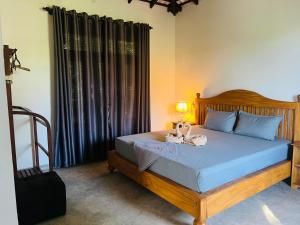 sunny mound unawatuna close by sri yoga shala